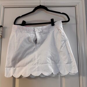 Elegant White Scalloped Hem Skort